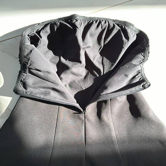 Strapless mini black dress bell shape little black dress lbd Size medium perfect - Picture 9 of 14